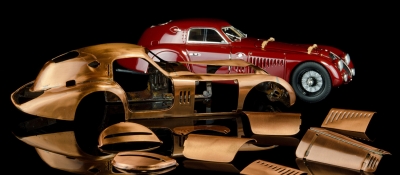 CMC Alfa Romeo 8C 2900B Speciale Touring Coupe 1938 SCALE 1_12