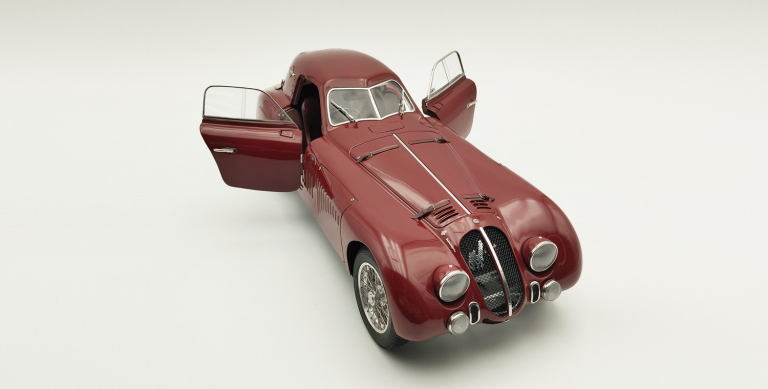 Alfa Romeo 8C 2900B 24H France, 1938 - die cast - modèle de collection - CMC M-111